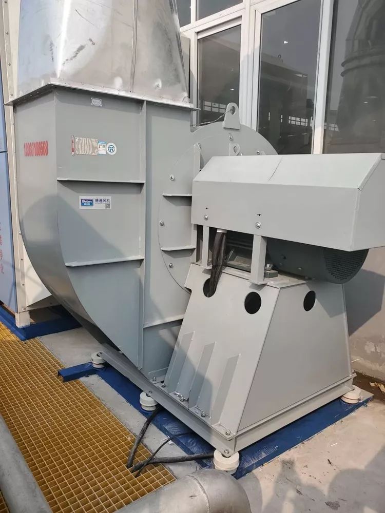 ��ͨ�L(f��ng)�C(j��)