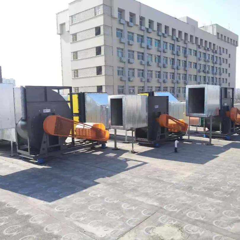 油煙凈化專用風(fēng)機(jī) 改造后1 油煙凈化專用風(fēng)機(jī) 改造后1